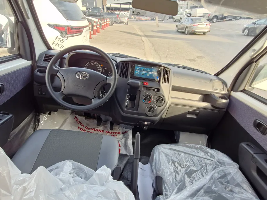 تويوتا لايت ايس فان بضاعة	 2025