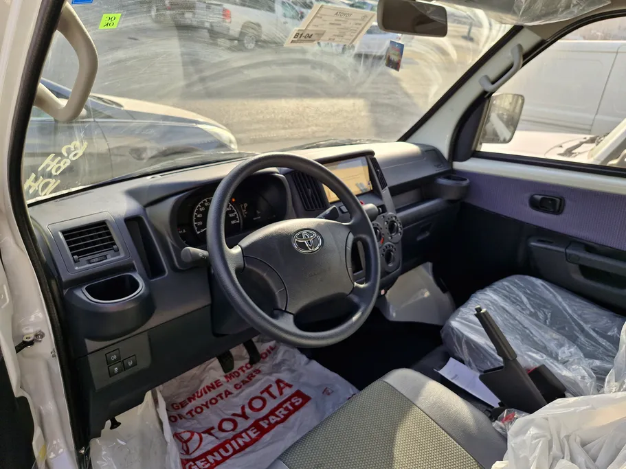 تويوتا لايت ايس فان بضاعة	 2025