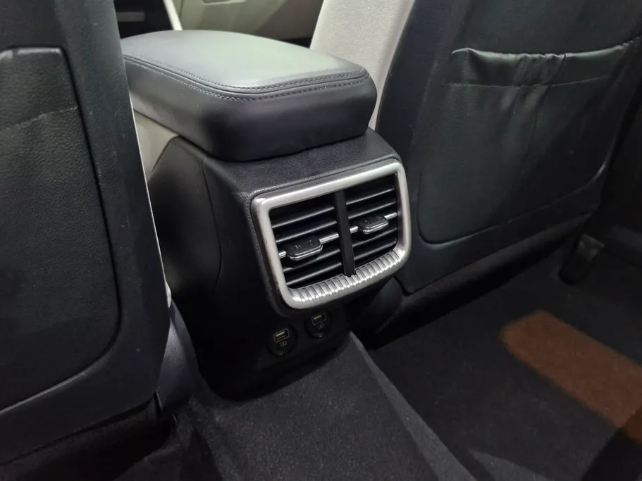 2023 Kia K5 LX 