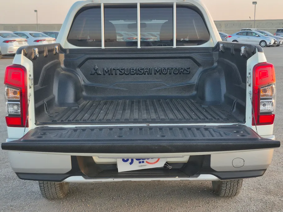 ميتسوبيشي L200 DC 4x4 Diesel 2023 