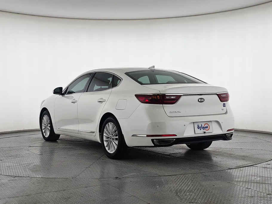 2019 Kia Cadenza LX 