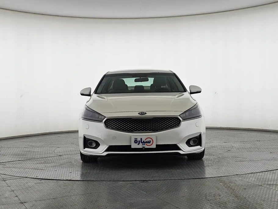 2019 Kia Cadenza LX 