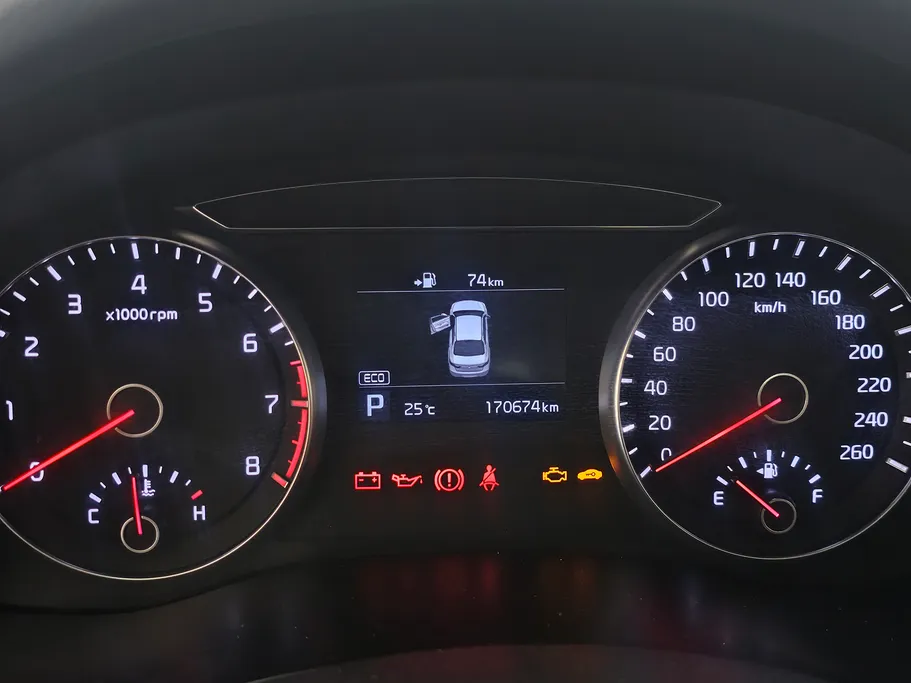 2019 Kia Cadenza LX 
