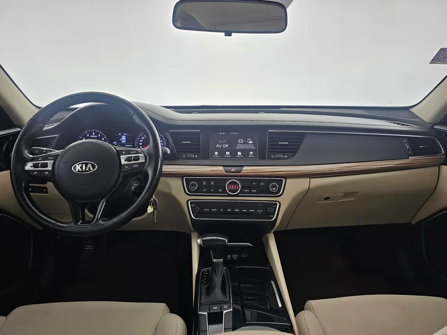 2019 Kia Cadenza LX 