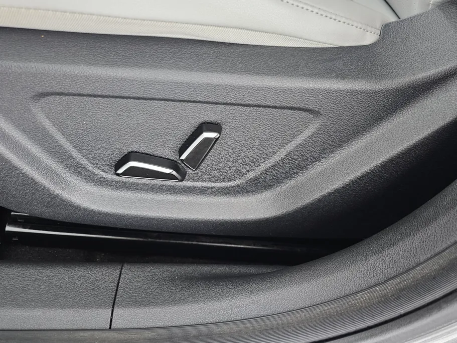 2023 Geely Emgrand GF 