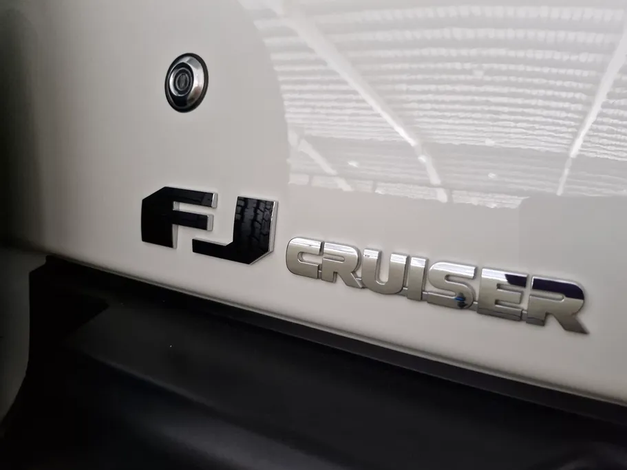 تويوتا اف جي FJ Cruiser 2023 