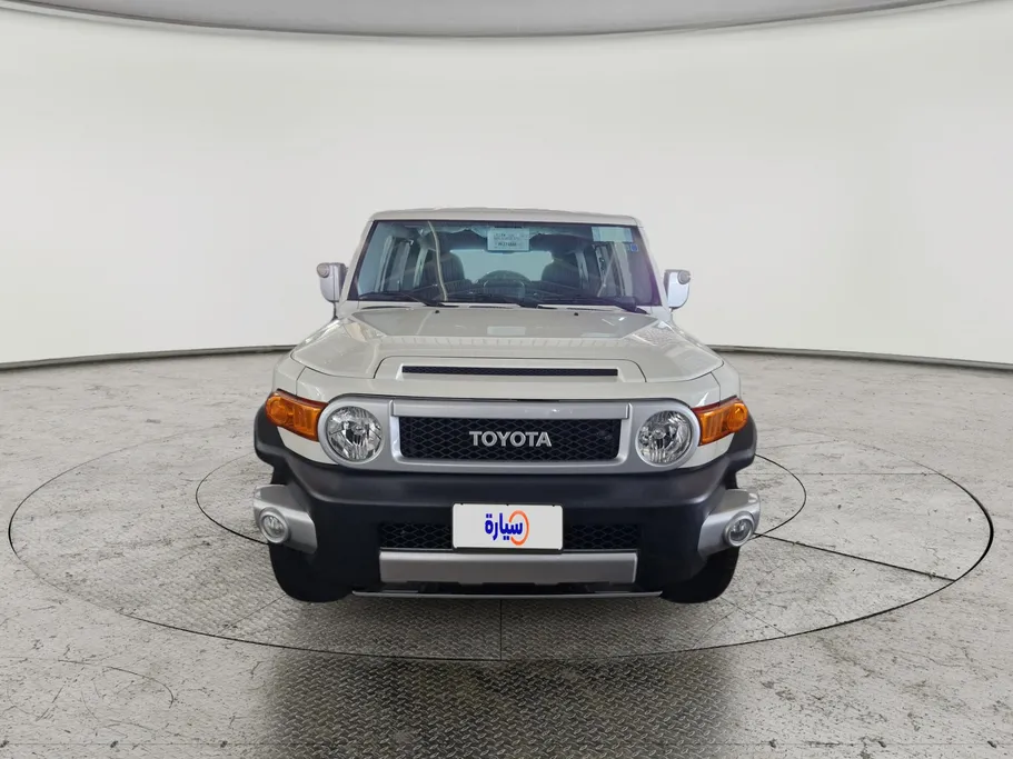 تويوتا اف جي FJ Cruiser 2023 