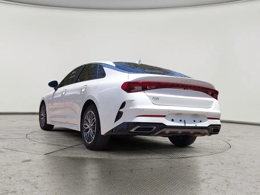 كيا K5 EX 2022 