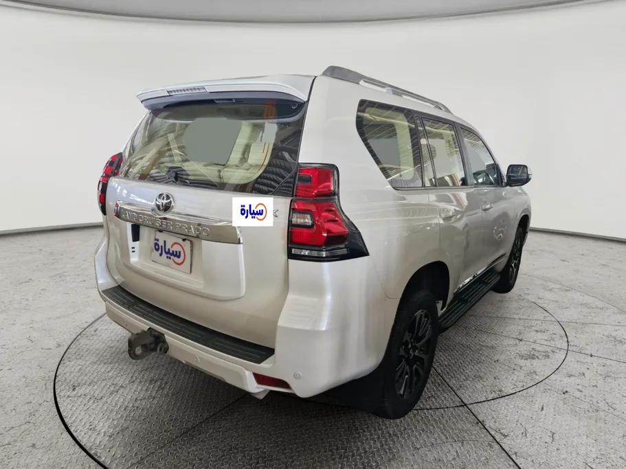 2022 Toyota Prado VX 