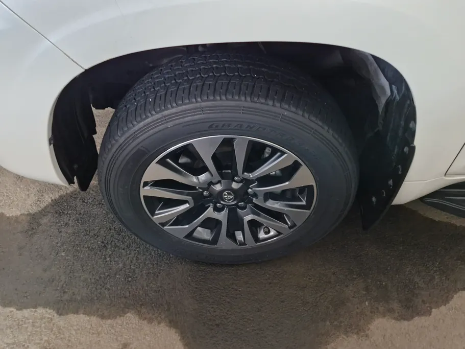 2022 Toyota Prado VX 