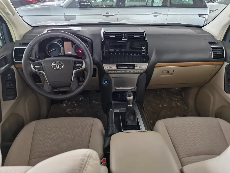 2022 Toyota Prado VX 