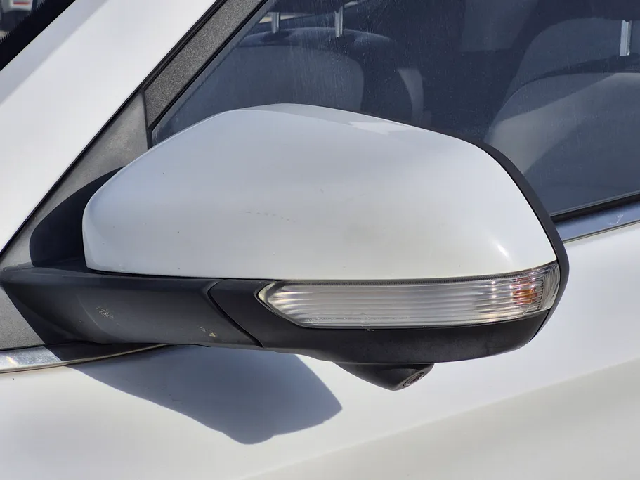 2022 MG ZS LUX 