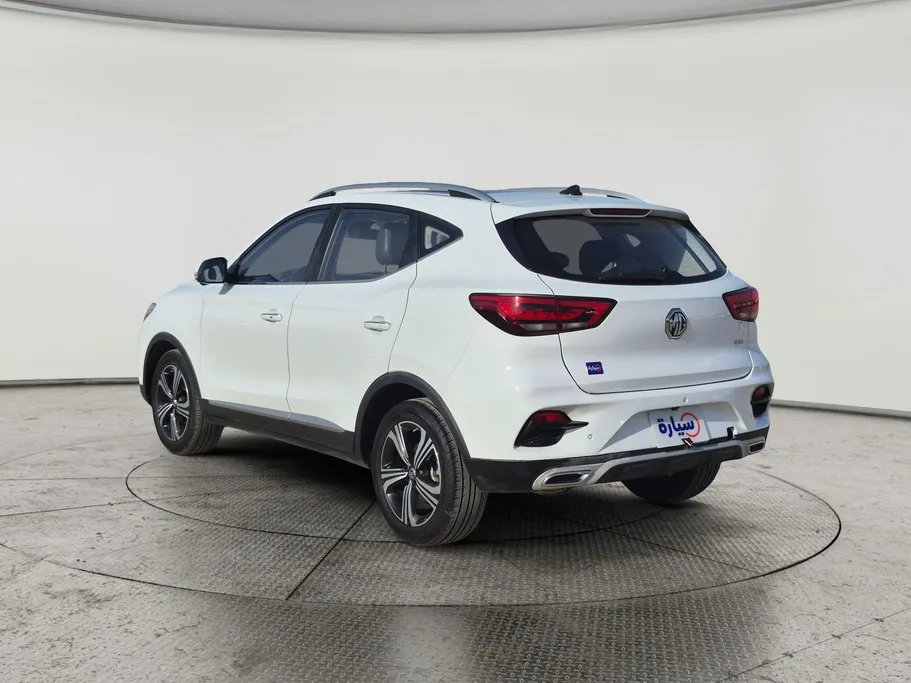 ام جي ZS LUX 2022 