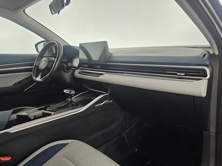 2023 Geely Emgrand GF 