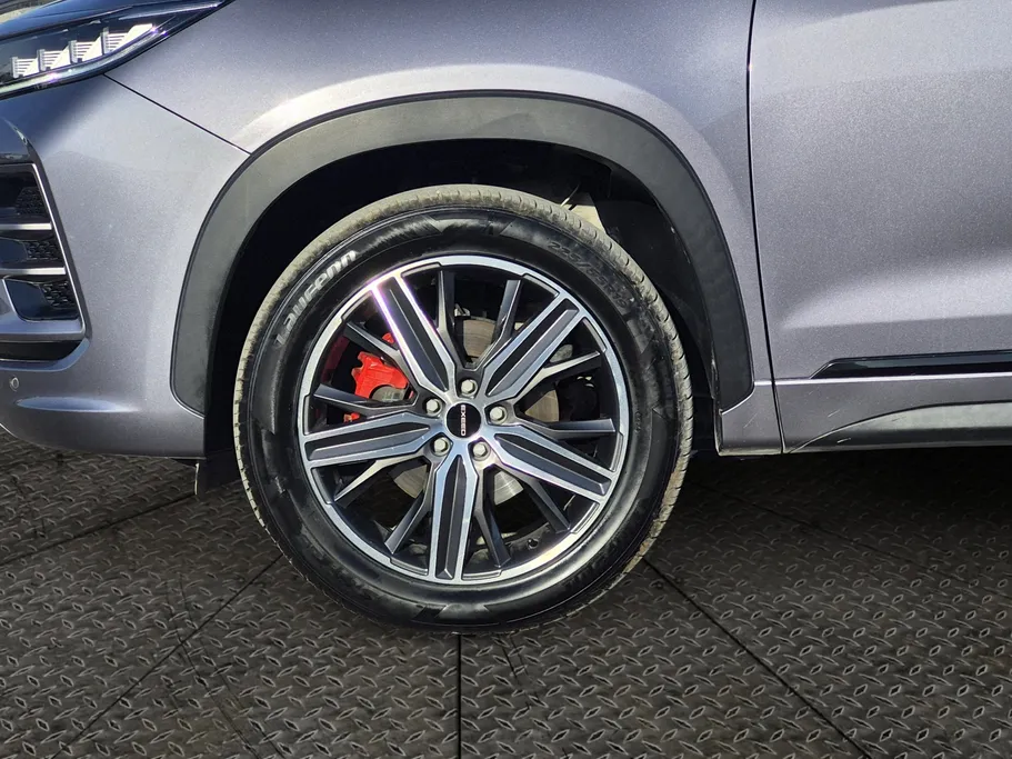 2023 Exceed LX LUXURY 