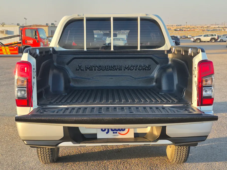 ميتسوبيشي L200 DC 4x4 Diesel 2023 