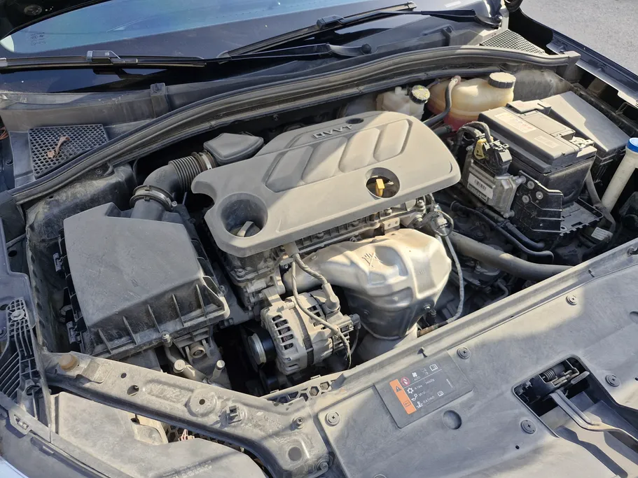 2023 MG 5 COM 