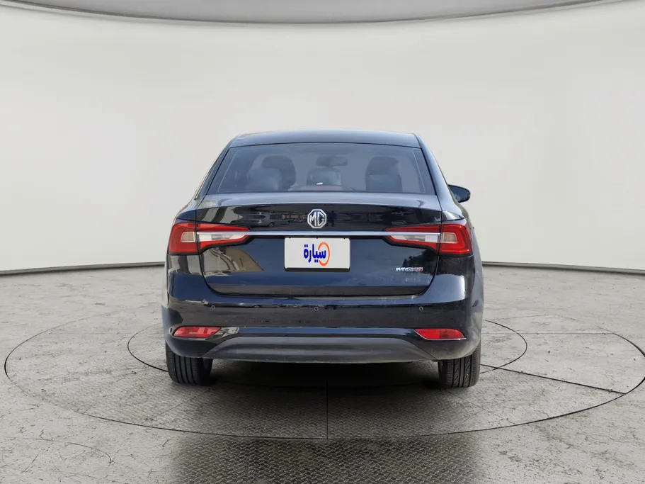 2023 MG 5 COM 