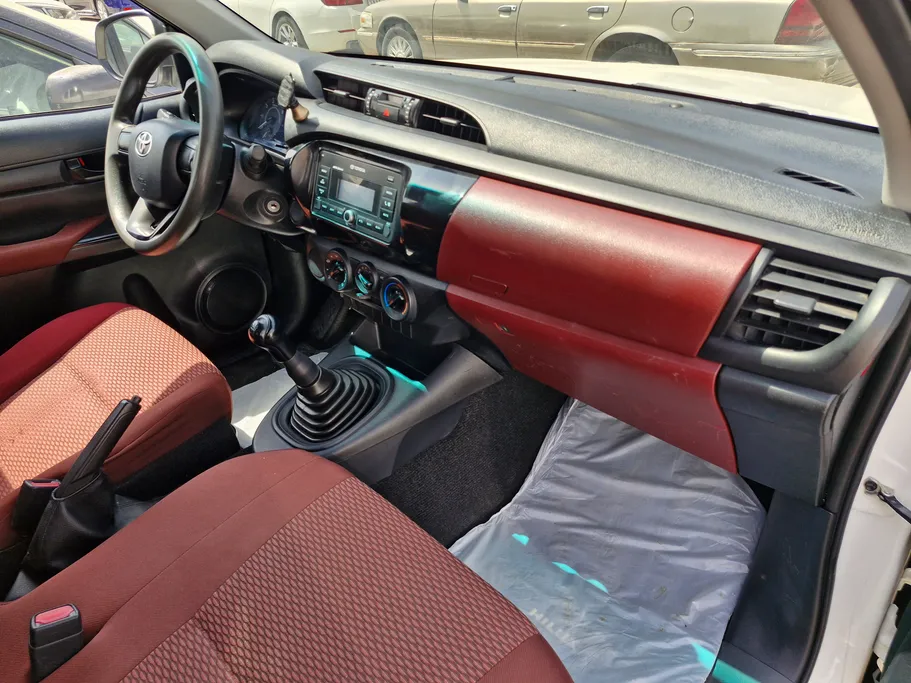 2021 Toyota Hilux DC 4x2 Diesel 
