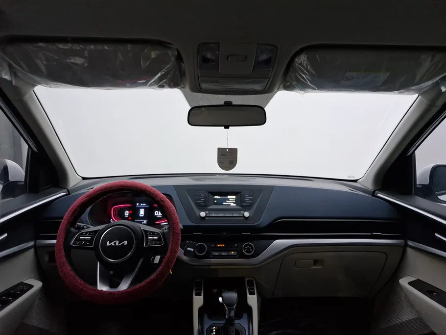 2024 Kia Carens LX 