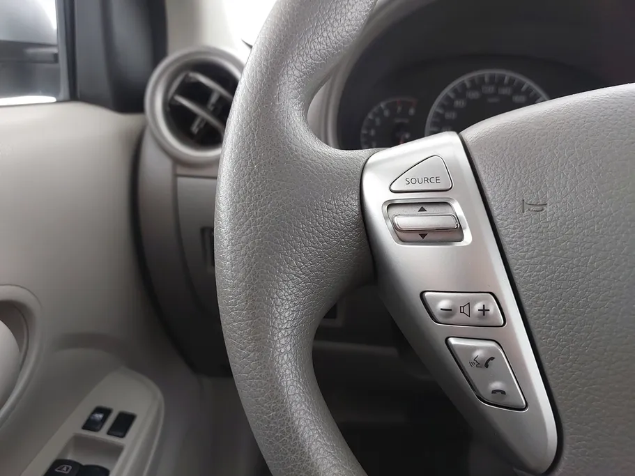 2020 Nissan Sunny SV 