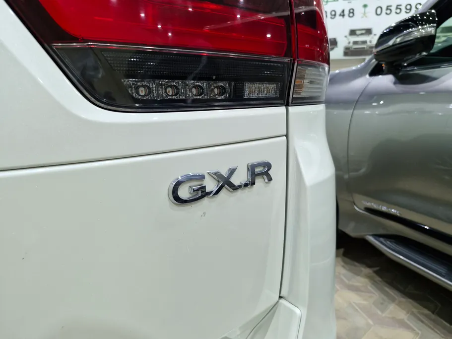 تويوتا لاندكروزر GXR4 2023 