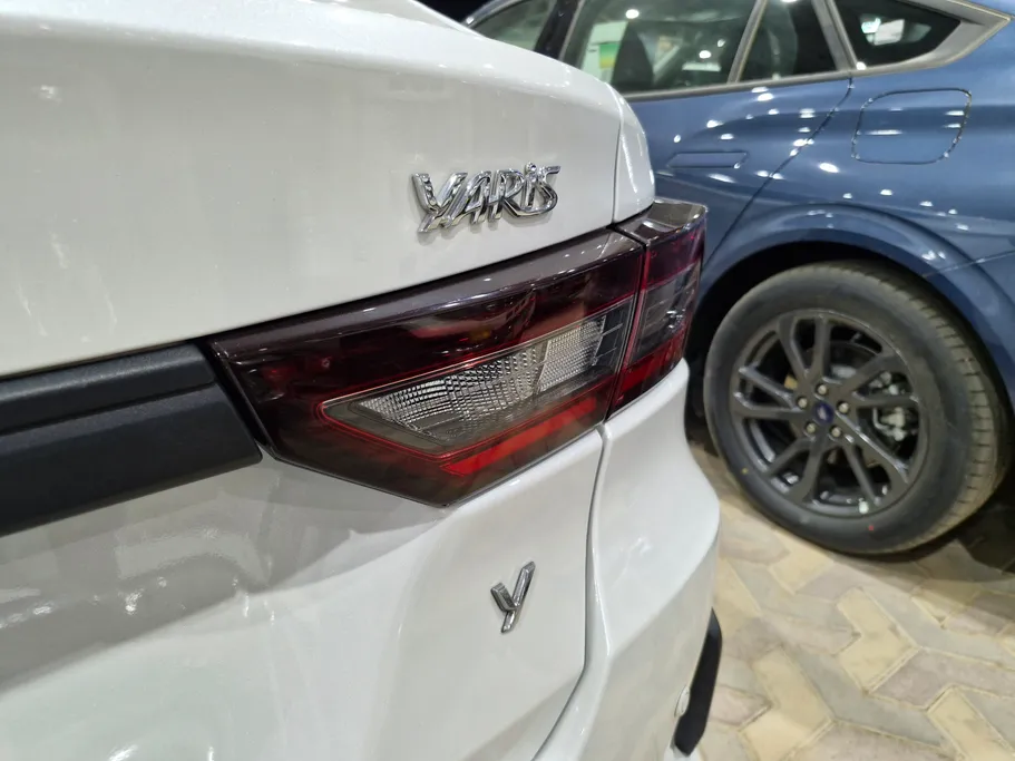 2024 Toyota Yaris  Y 
