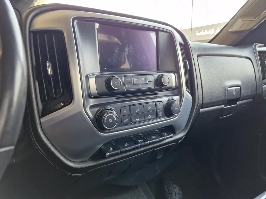 2018 GMC Sierra SLE 
