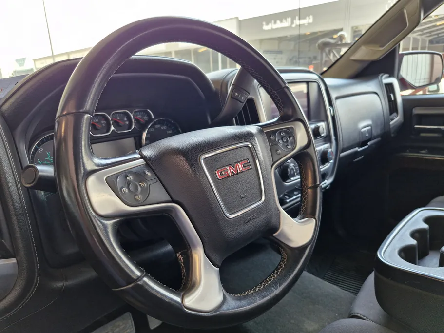 2018 GMC Sierra SLE 