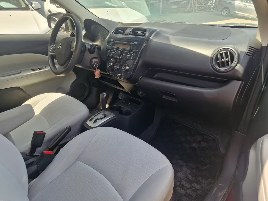 2021 Mitsubishi Attrage GLX LL 