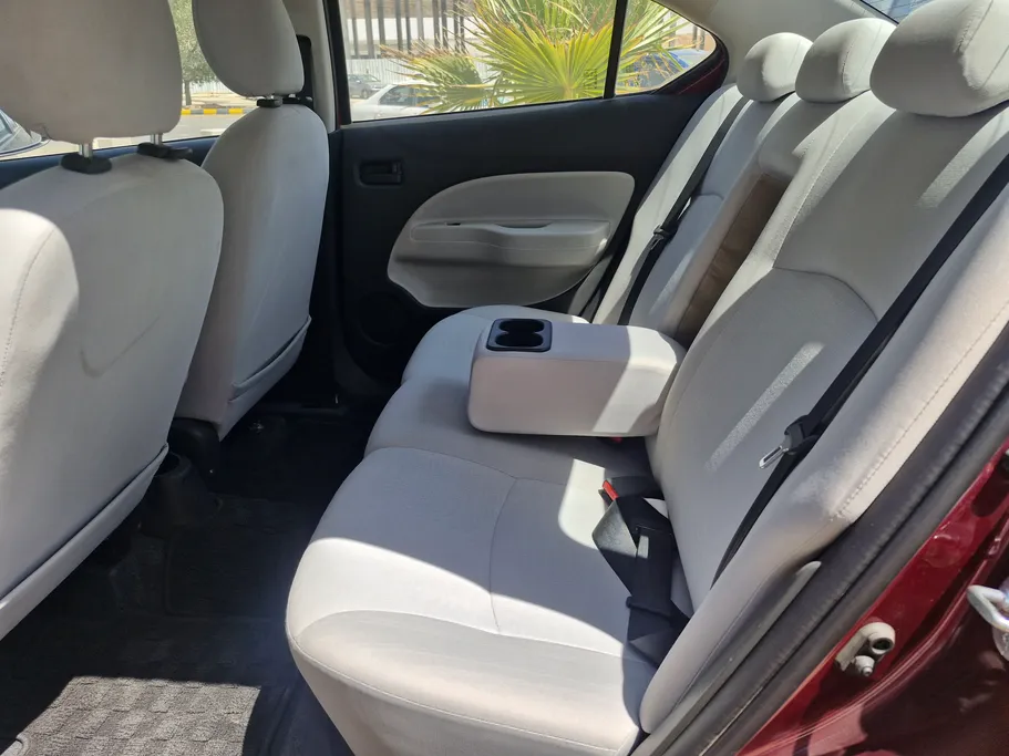 2021 Mitsubishi Attrage GLX LL 