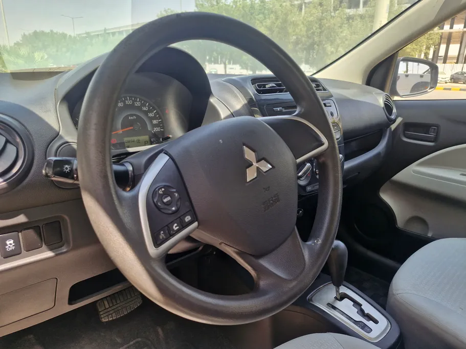 2021 Mitsubishi Attrage GLX LL 