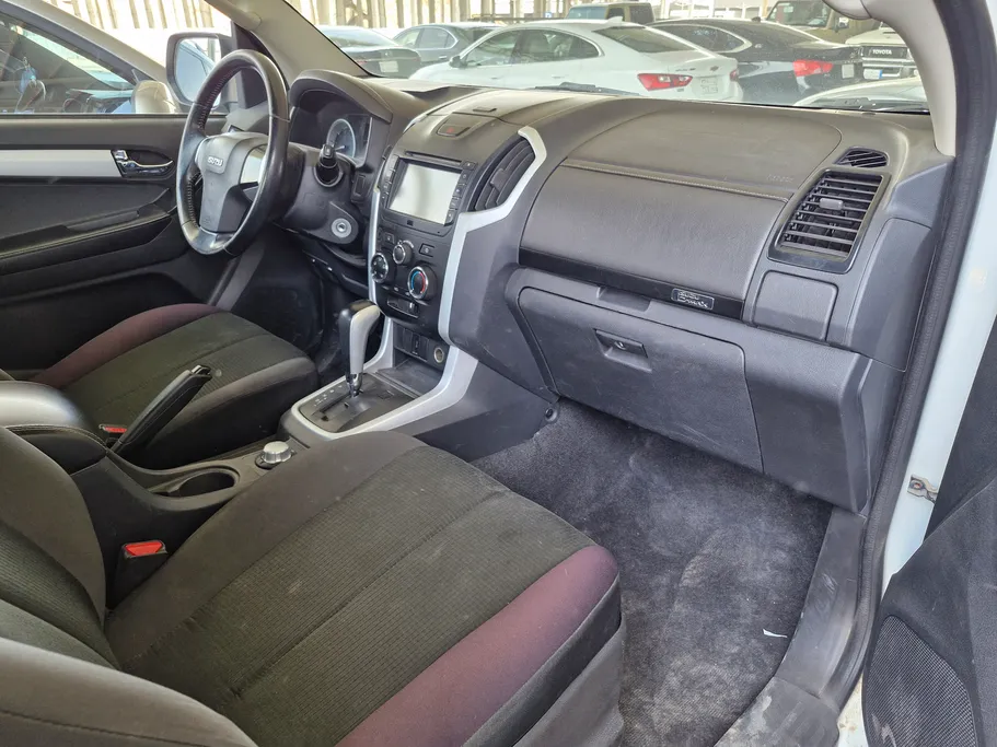 2020 Isuzu D-max LS 