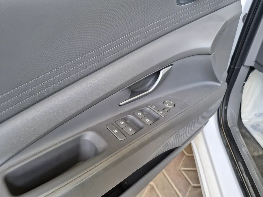 2021 Hyundai Elantra Fleet 