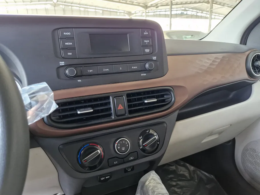 هيونداي Grand i10 فلييت 2023 