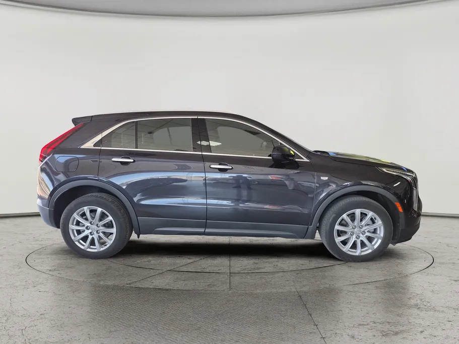 2023 Cadillac XT4  