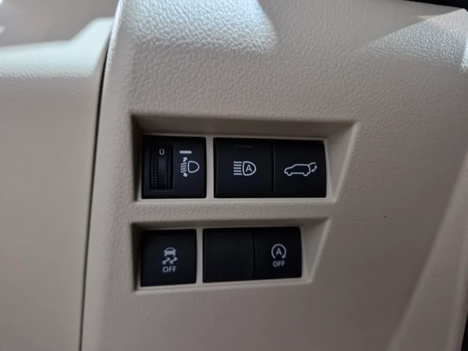 تويوتا لاندكروزر GXR4 2024 