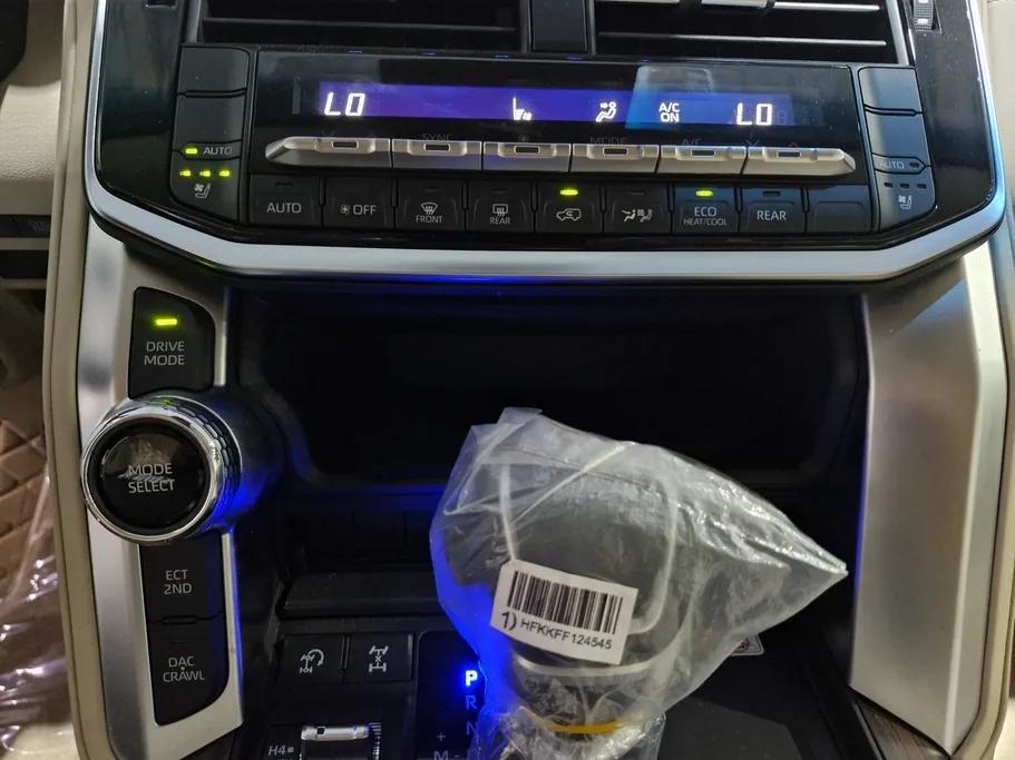 تويوتا لاندكروزر GXR4 2024 
