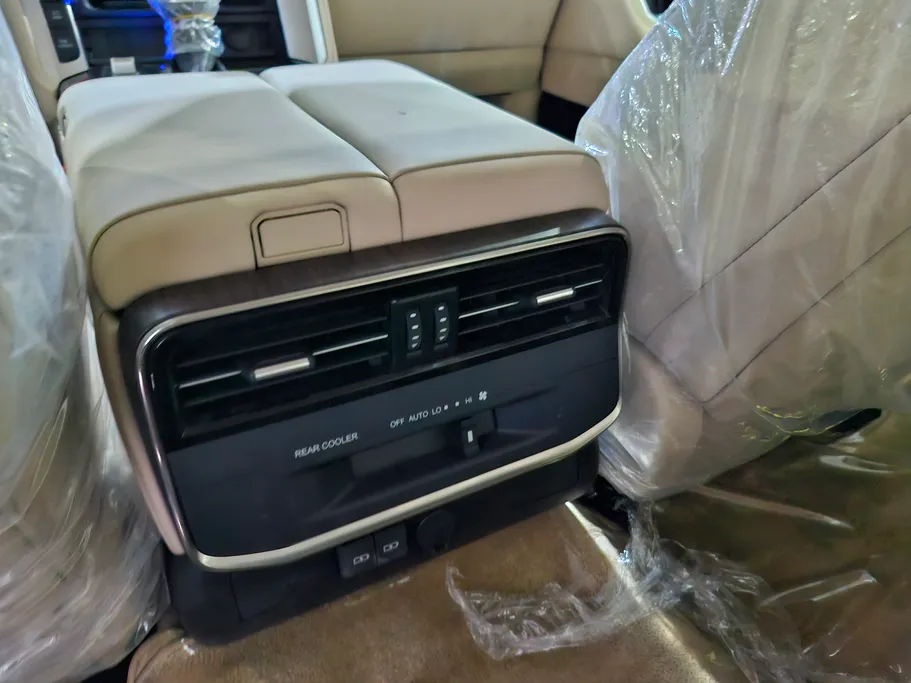 تويوتا لاندكروزر GXR4 2024 