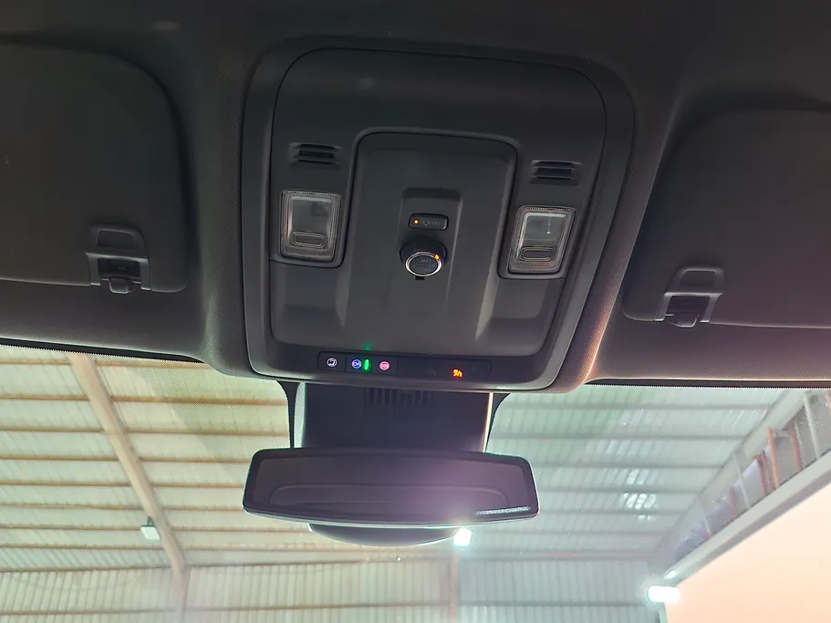 2023 GMC Yukon SLE 