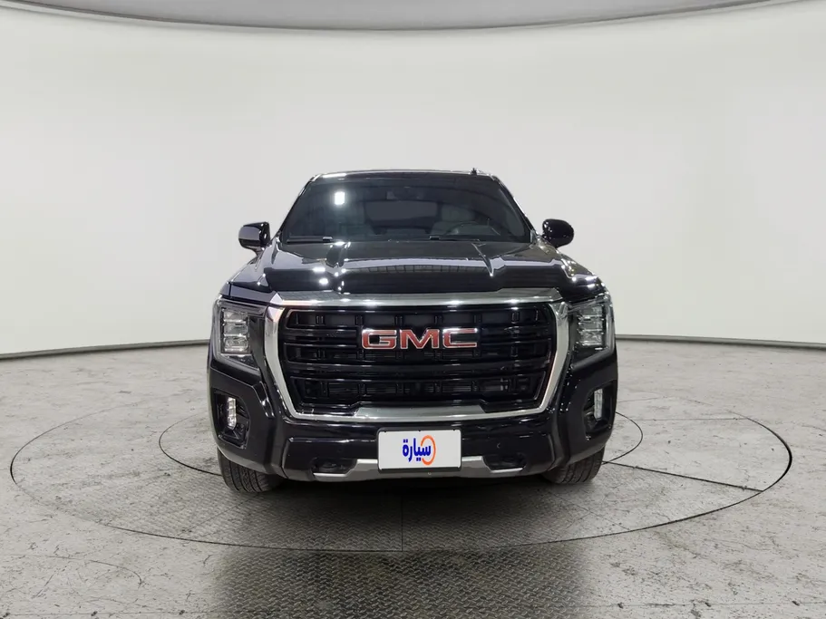 2023 GMC Yukon SLE 