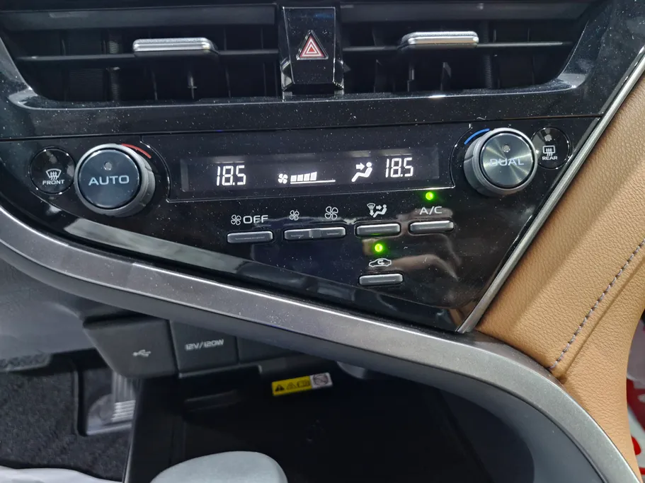 2023 Toyota Camry  Grande 