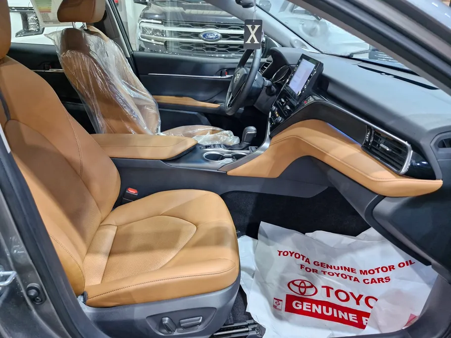 2023 Toyota Camry  Grande 