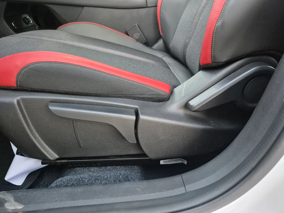 2024 Dongfeng  Shine Max E1 