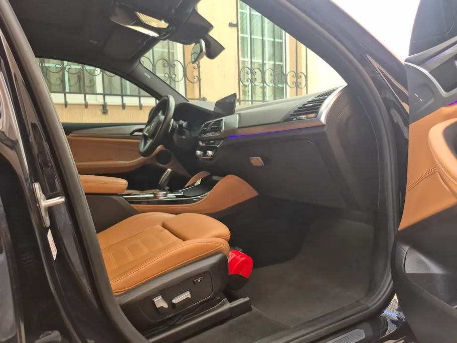 بي ام دبليو الفئة اكس 4 xDrive 30i 2021 