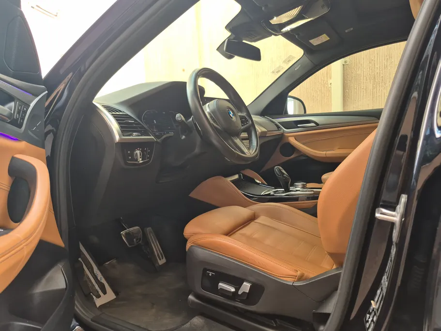 بي ام دبليو الفئة اكس 4 xDrive 30i 2021 