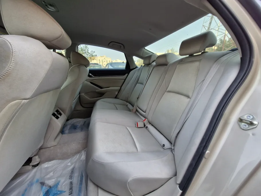 هوندا اكورد LX 2020 