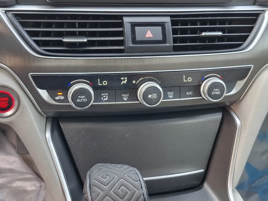 هوندا اكورد LX 2020 