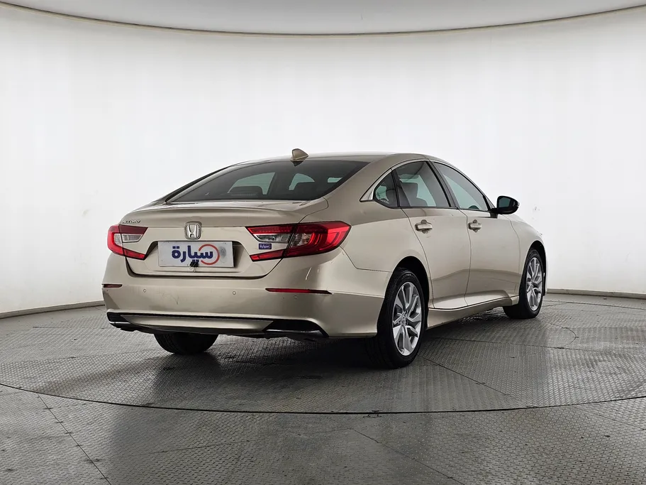 هوندا اكورد LX 2020 