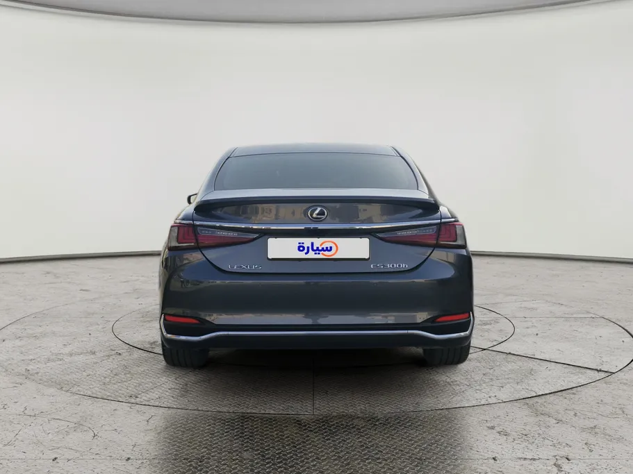 لكزس ES 300 HH Hybrid Executive 2023 